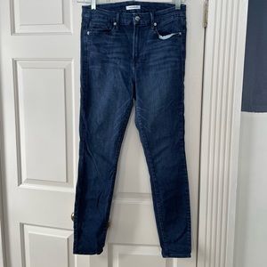 Good American | Good Legs Dark wash Skinny Jeans